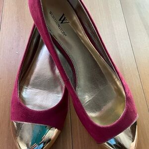 Gently worn shoes. Perfect holiday shoes!